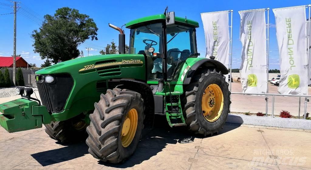 John Deere 7720 Traktoriai