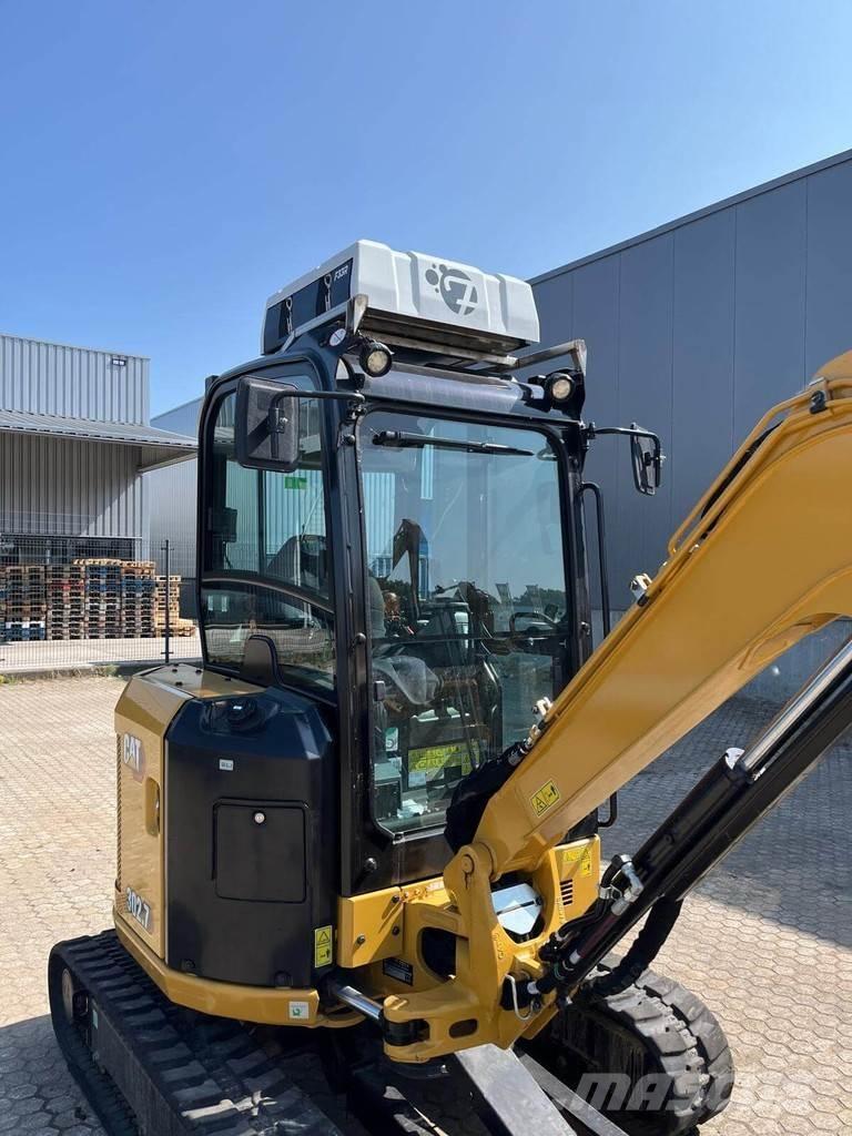 CAT 302.7 Mini ekskavatoriai < 7 t