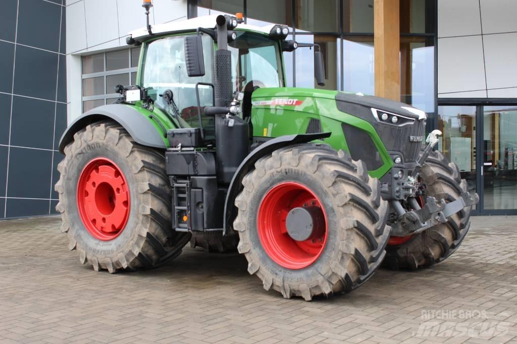 Fendt 942 Gen7 Profi+ Traktoriai