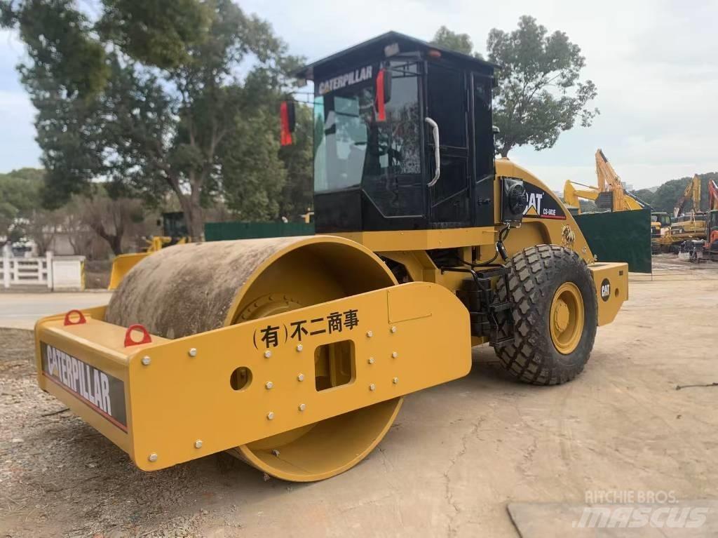 CAT CS 683 E Vieno būgno volai