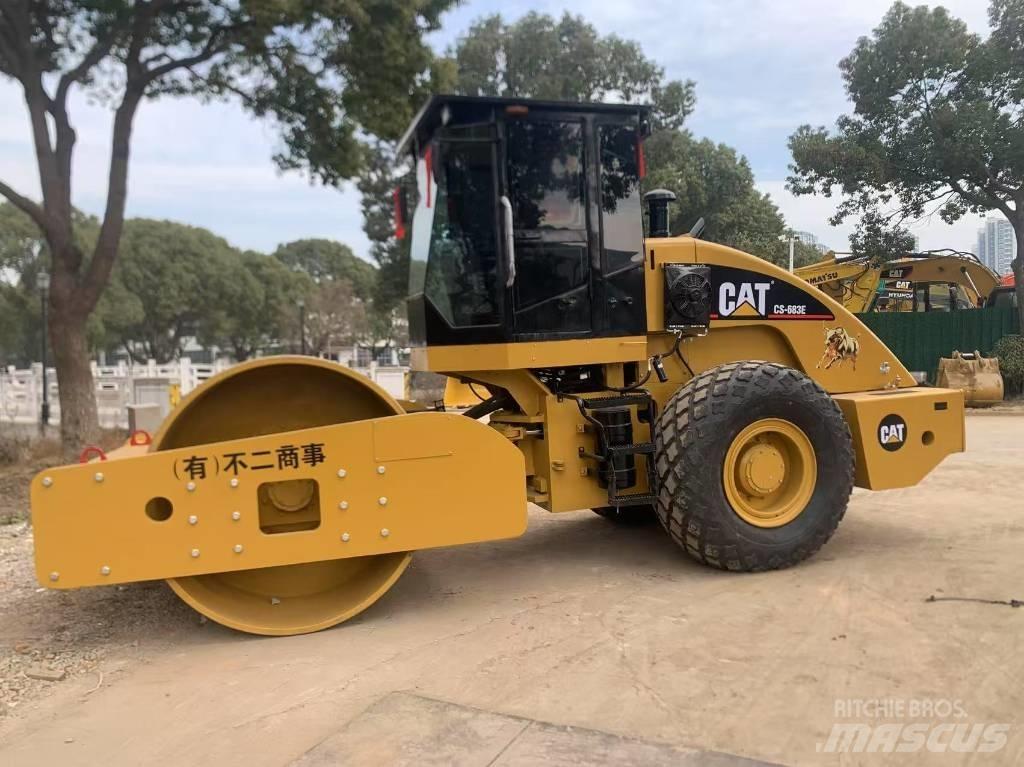 CAT CS 683 E Vieno būgno volai