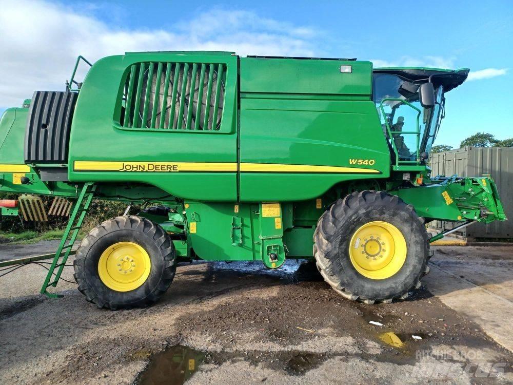 John Deere W 540 Derliaus nuėmimo kombainai