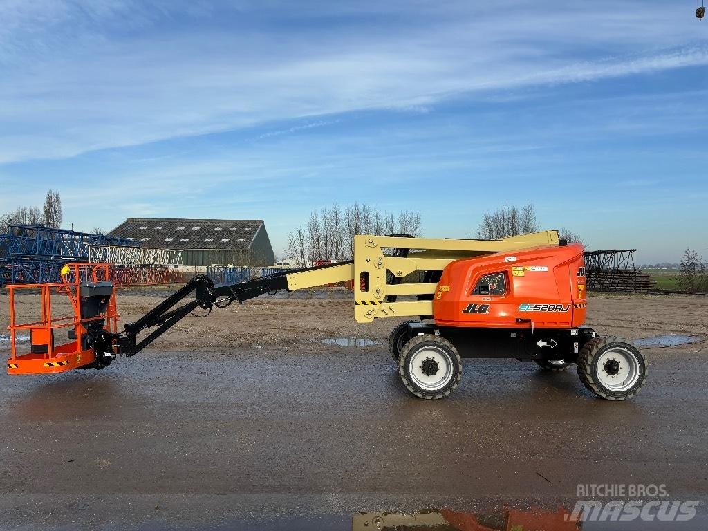 JLG EC 520 AJ Alkūniniai keltuvai