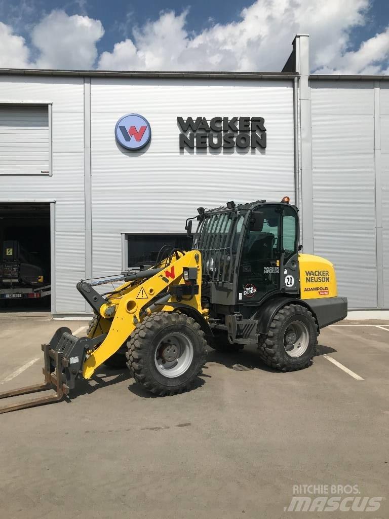 Wacker Neuson WL70 Frontaliniai krautuvai ir ekskavatoriai