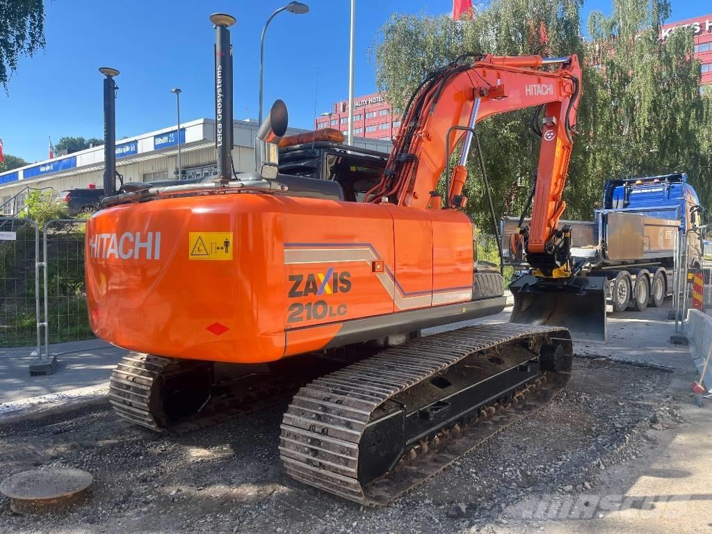 Hitachi ZX 210 Vikšriniai ekskavatoriai