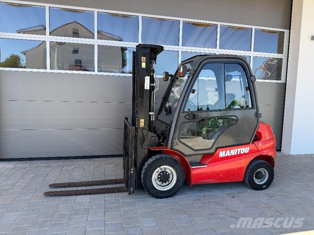 Manitou MI 25 Dyzeliniai krautuvai