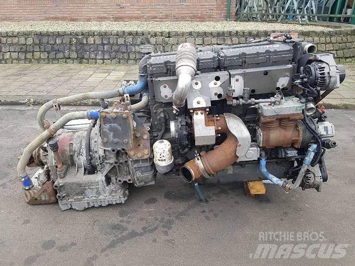 Engines PE228C Transportas - Kita