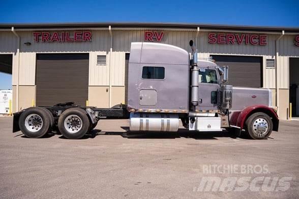 Peterbilt 579 Naudoti vilkikai