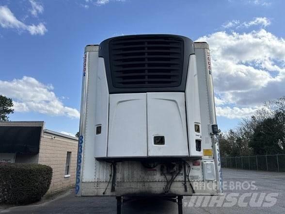 Utility 3000R Puspriekabės su izoterminiu kėbulu