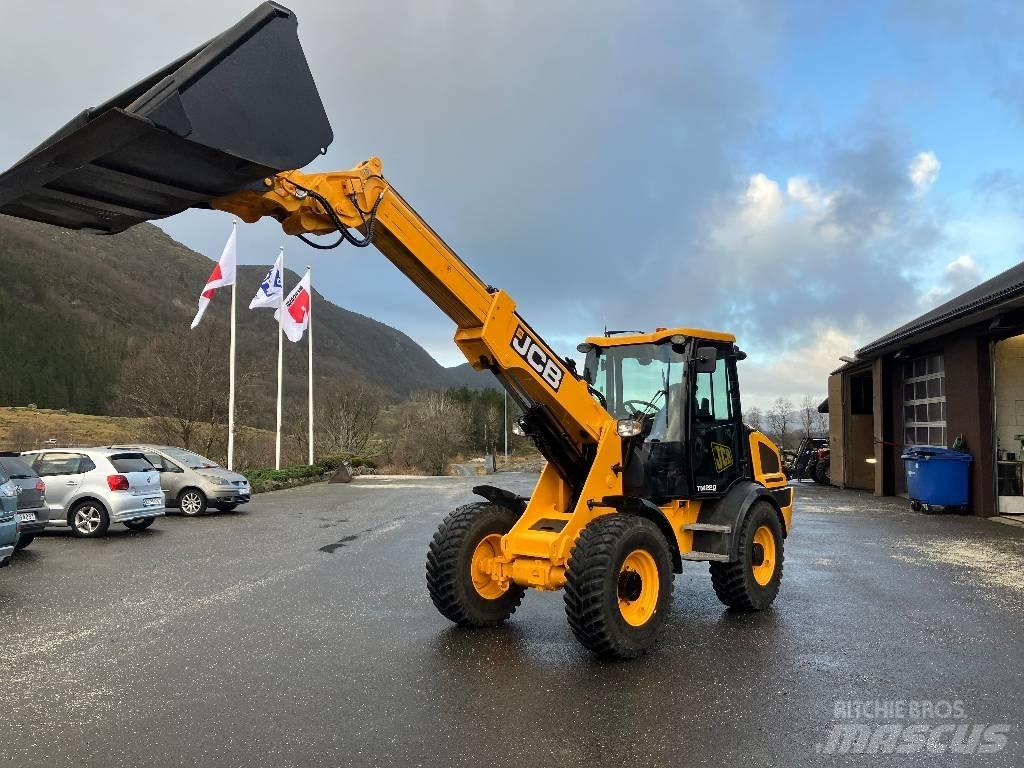 JCB TM 220 Teleskopiniai krautuvai