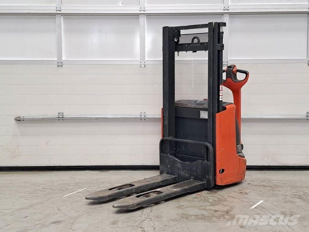 Linde L10B Rankiniai vėžimėliai