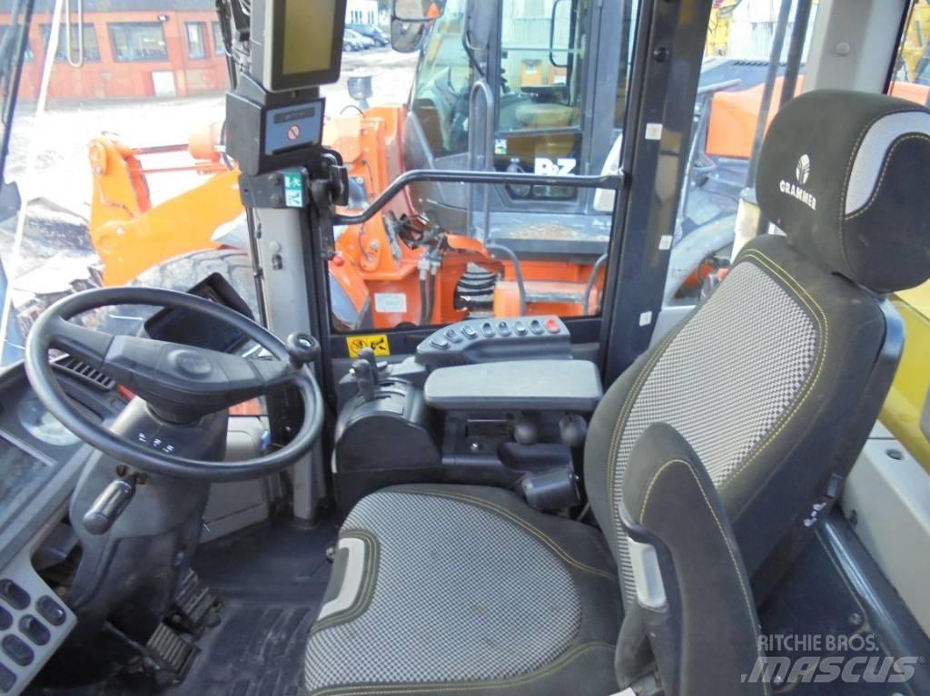 Komatsu WA 470-8 Naudoti ratiniai krautuvai