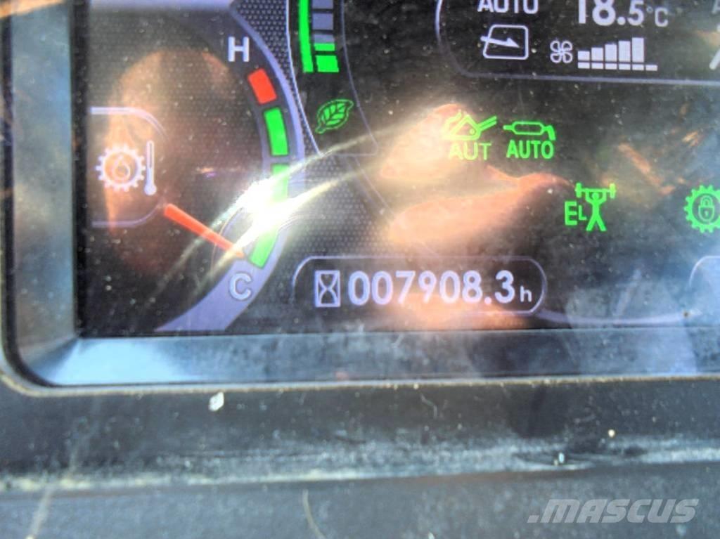 Komatsu WA 470-8 Naudoti ratiniai krautuvai