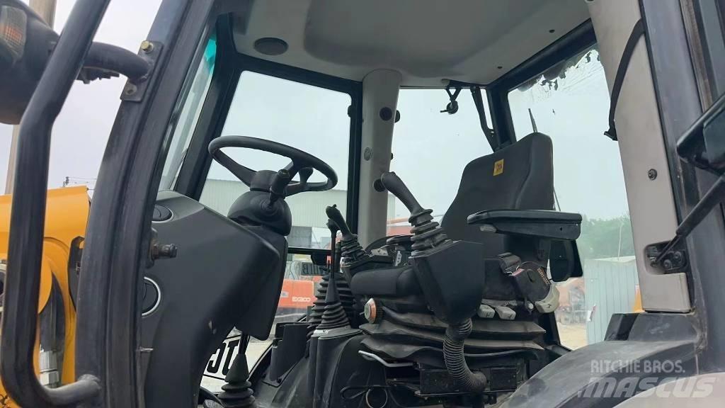 JCB 3CX Ekskavatoriniai krautuvai