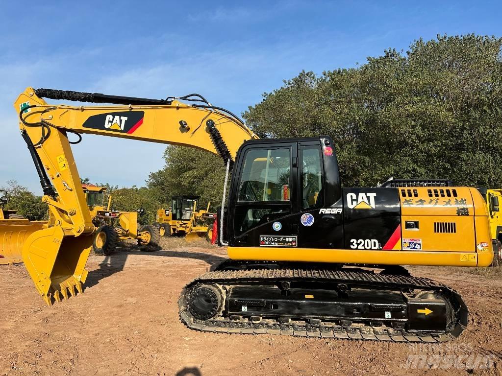 CAT 320 D Vikšriniai ekskavatoriai