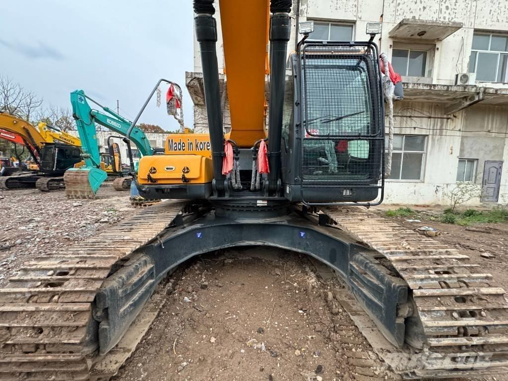 Hyundai 305LC Vikšriniai ekskavatoriai