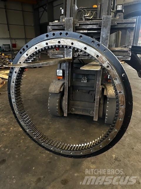 CAT M 316 BEARING Važiuoklė ir suspensija