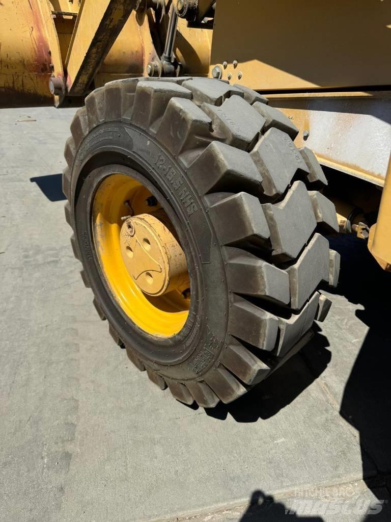 John Deere 310 G Ekskavatoriniai krautuvai