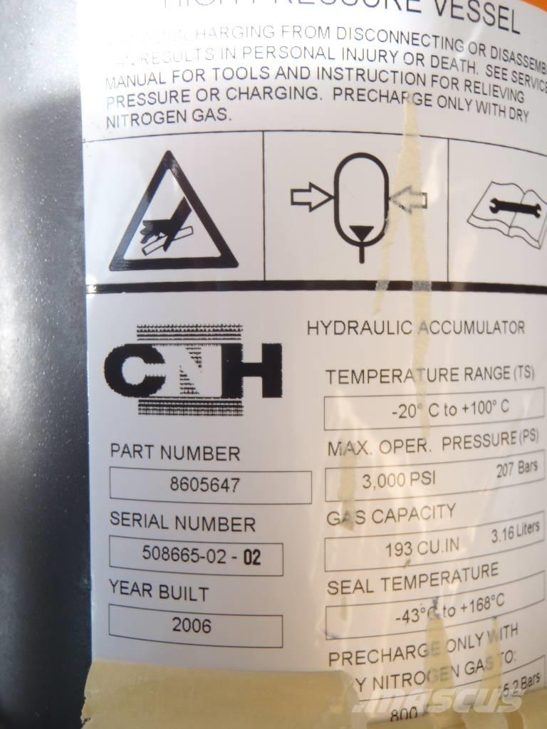 CASE Accumulator Stabdžiai