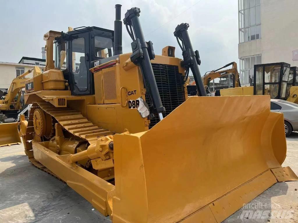 CAT D 8 R XL Greideriai