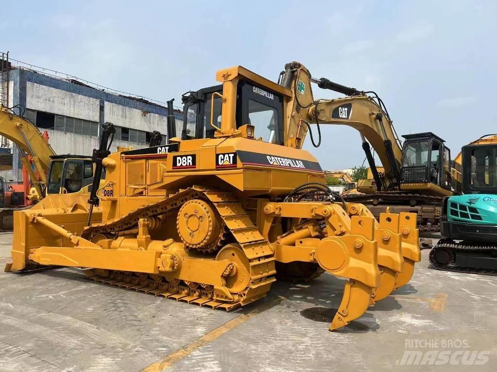 CAT D 8 R XL Greideriai