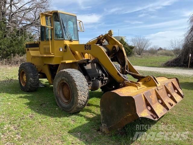 CAT 936 Naudoti ratiniai krautuvai