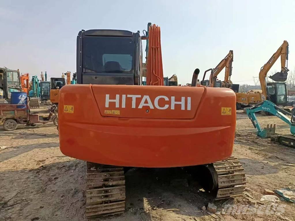 Hitachi ZX 70 Vidutinės galios ekskavatoriai 7-12 t
