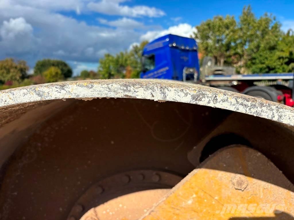 CAT CS 64 B Vieno būgno volai
