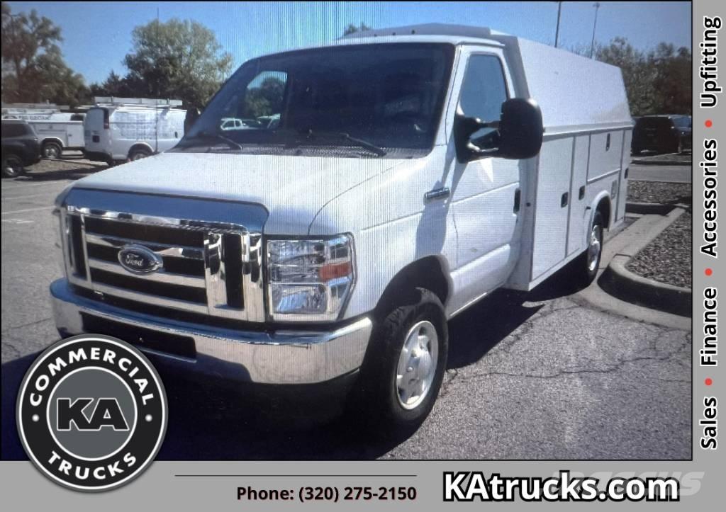 Ford E 350 Econoline Pikapai / Bortiniai sunkvežimiai