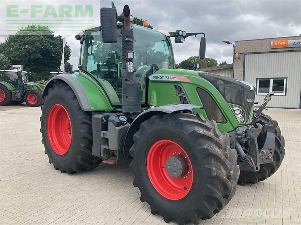 Fendt 724 vario s4 Traktoriai