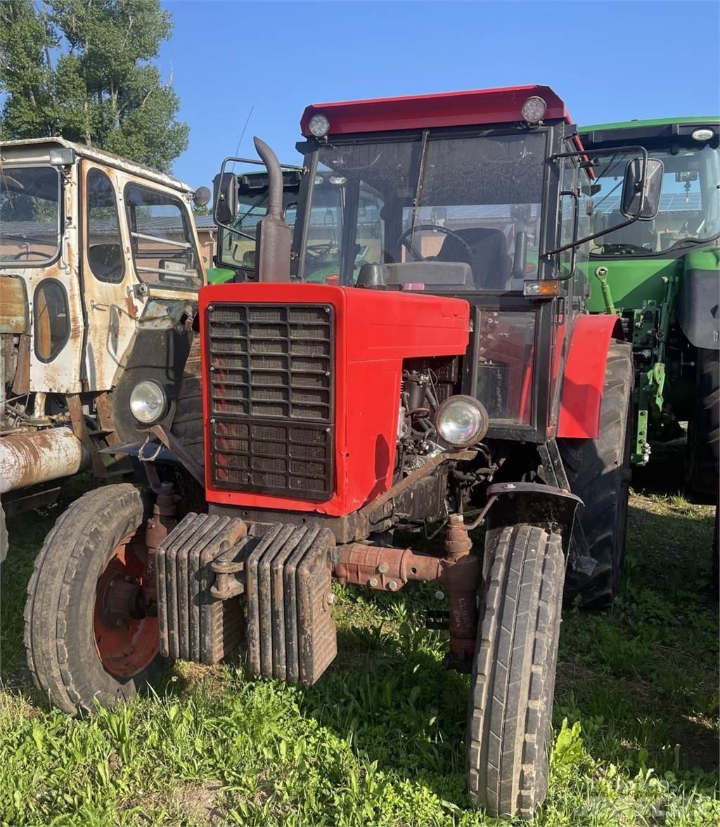 Belarus MTS 80 Traktoriai