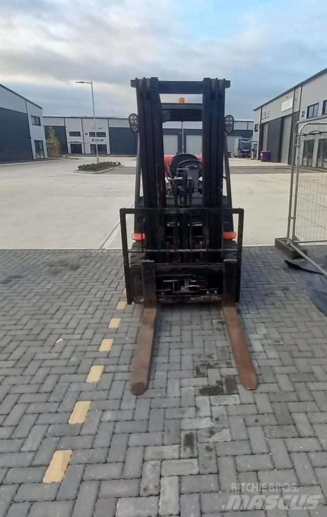 Manitou MI 25 G LPG (dujiniai) krautuvai