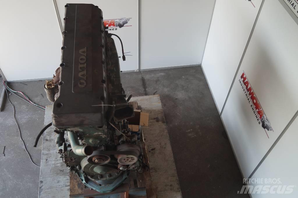 Volvo D12 FOR PARTS Varikliai