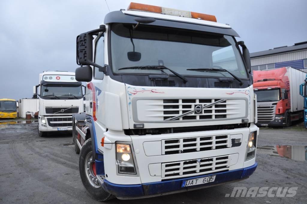Volvo FM 400 6X2 Sunkvežimiai su keliamuoju kabliu