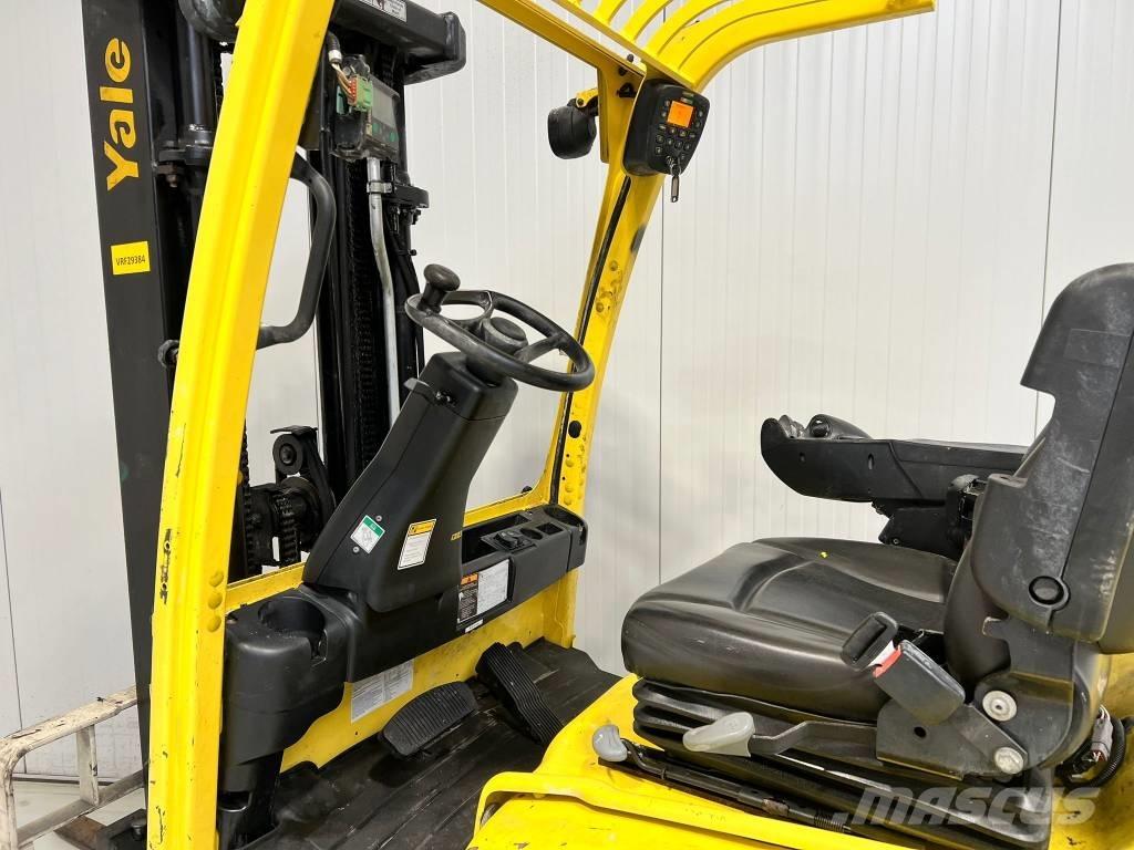 Hyster J3.0XN Elektriniai šakiniai krautuvai