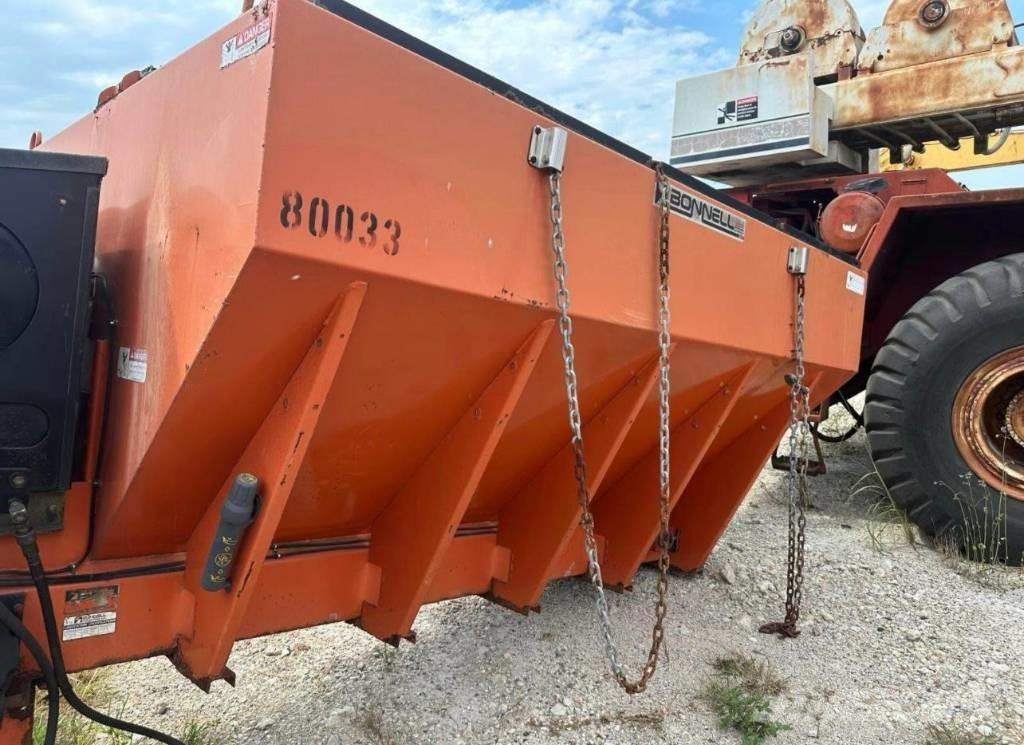  BONNELL BV-1062-E-CS Kiti naudoti traktorių priedai