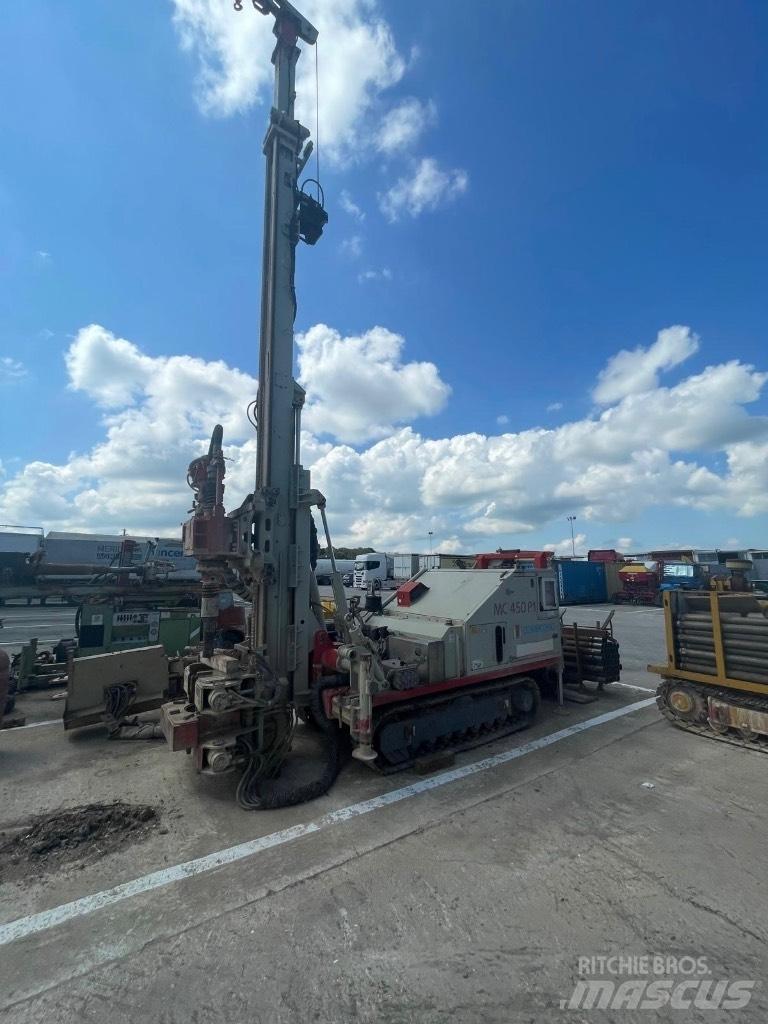 Comacchio MC 450 P1 Šulinių gręžimo technika