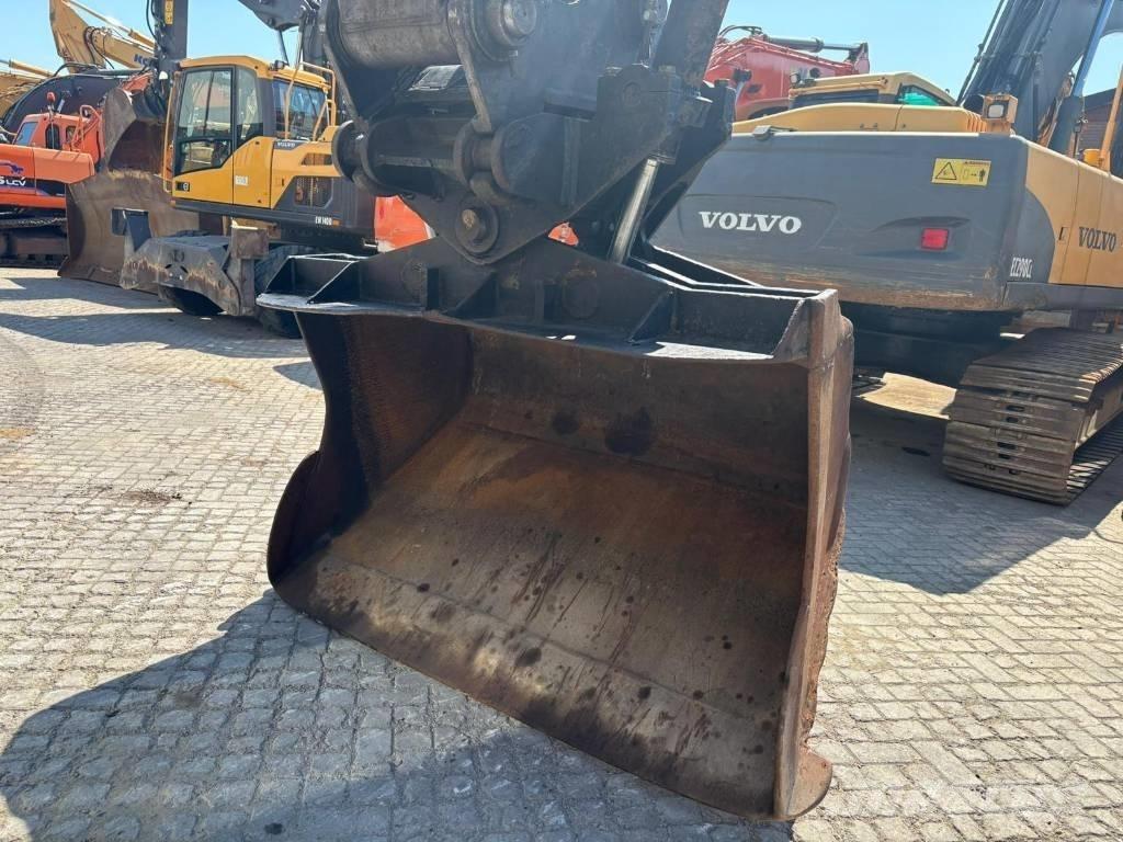Volvo EC 240 C L Vikšriniai ekskavatoriai