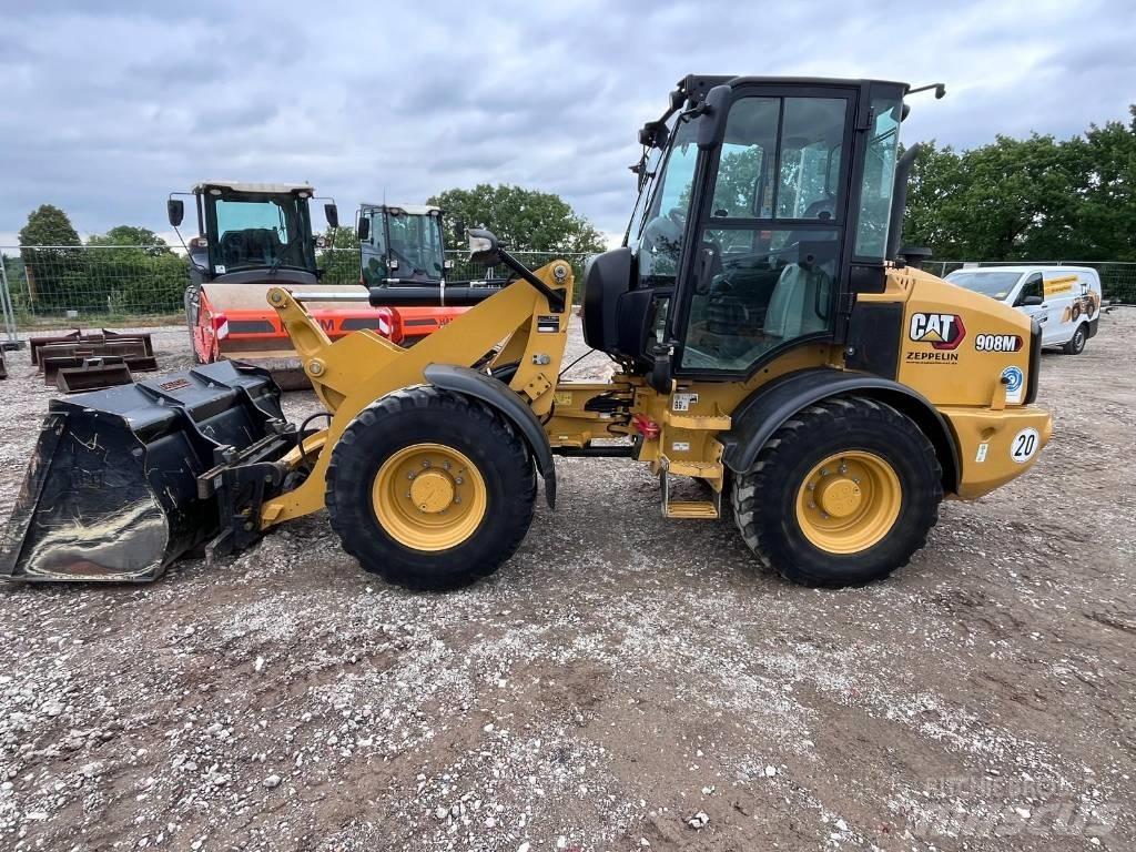 CAT 908M Naudoti ratiniai krautuvai