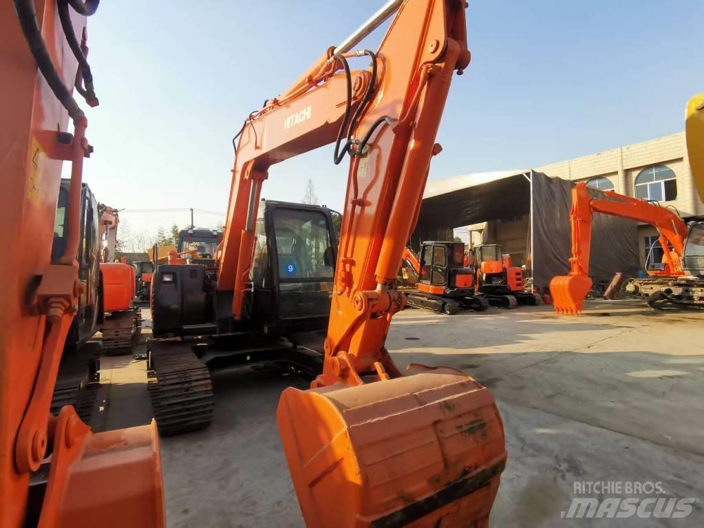 Hitachi ZX 70 Vidutinės galios ekskavatoriai 7-12 t