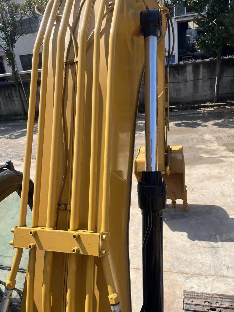 CAT 315 D2 Vikšriniai ekskavatoriai