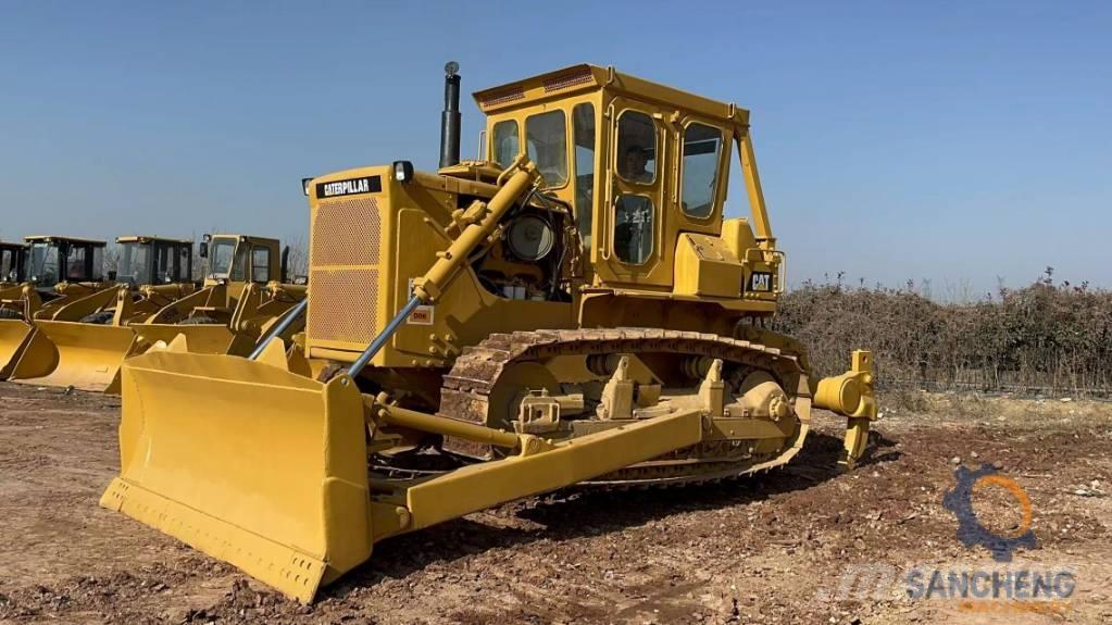 CAT D8K Vikšriniai buldozeriai