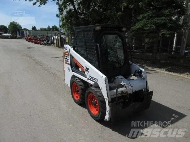 Bobcat 553 Krautuvai su šoniniu pasukimu
