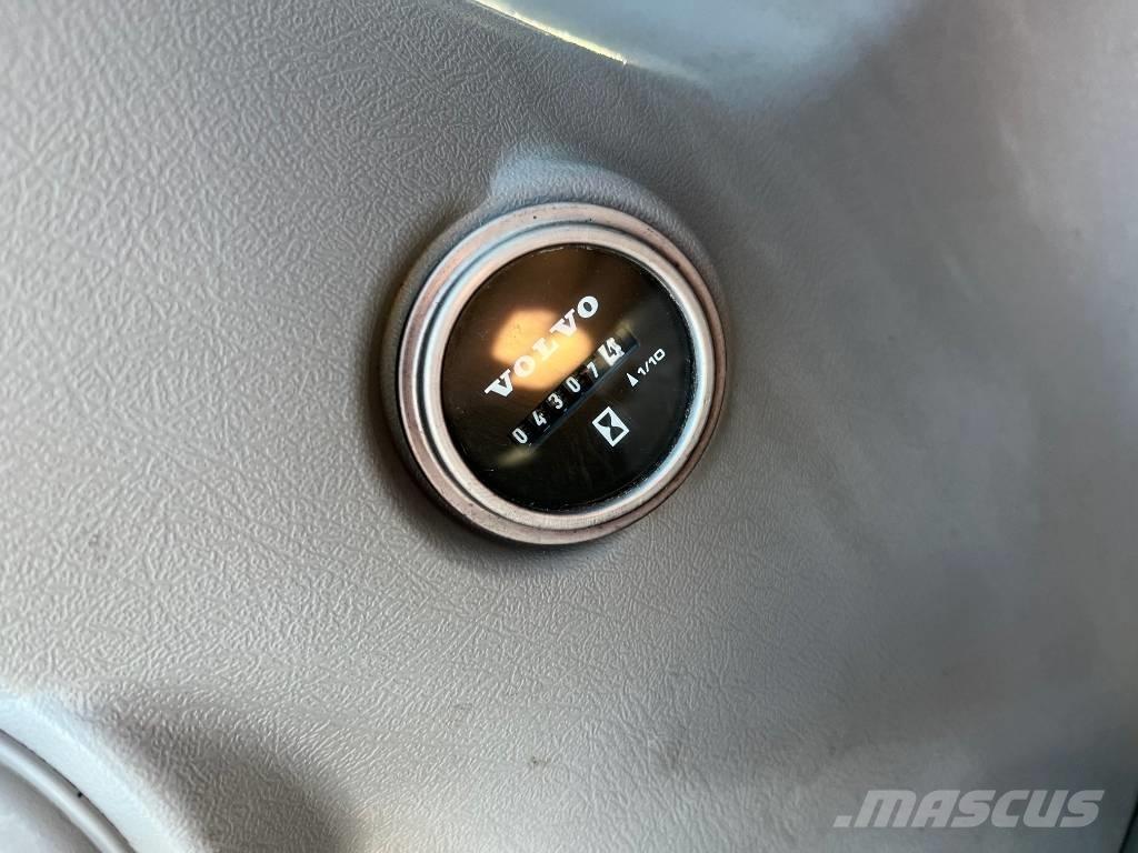 Volvo EWR 150 E Ratiniai ekskavatoriai
