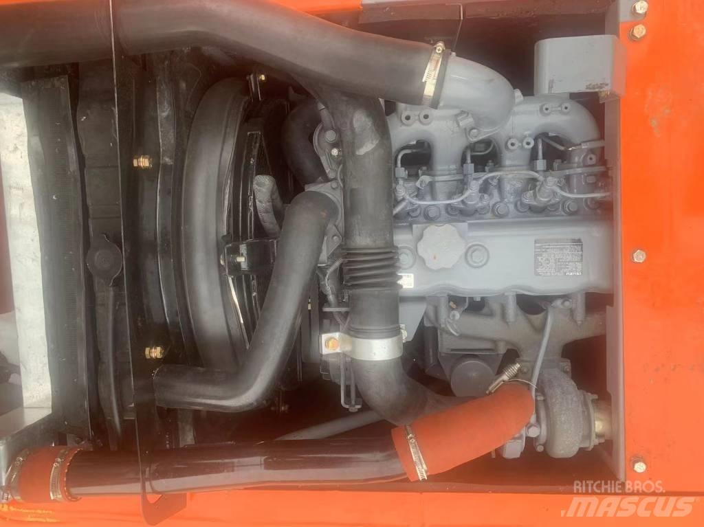 Hitachi EX 120 -3 Vikšriniai ekskavatoriai
