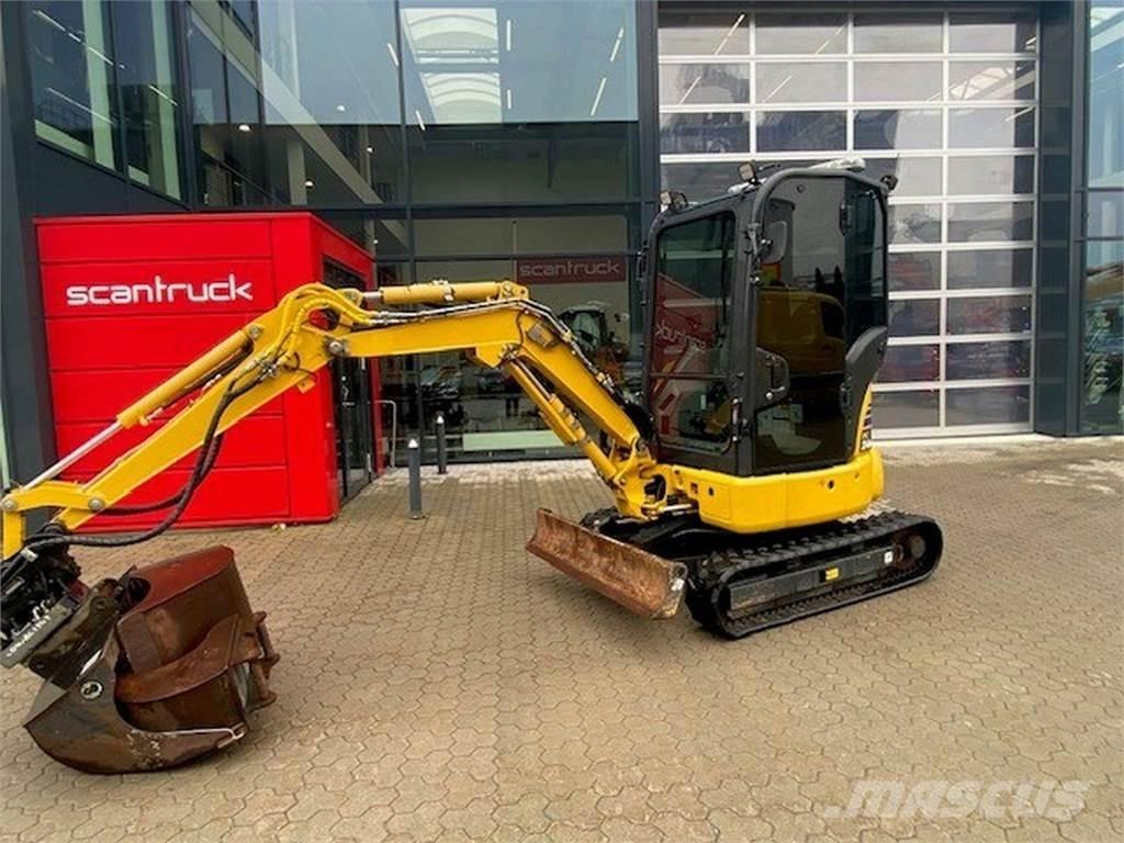 Komatsu PC24MR-5 Ratiniai ekskavatoriai