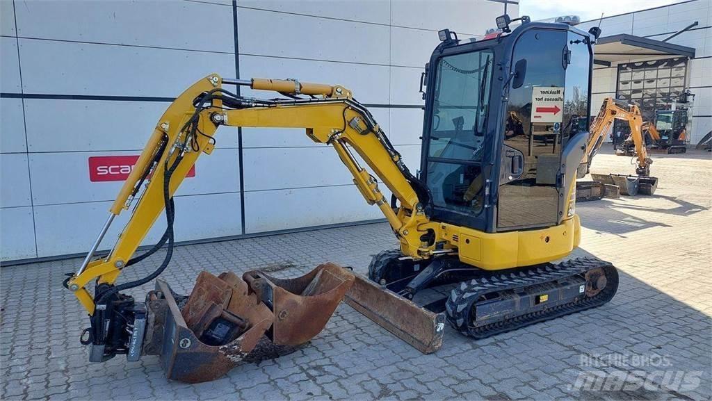 Komatsu PC24MR-5 Ratiniai ekskavatoriai