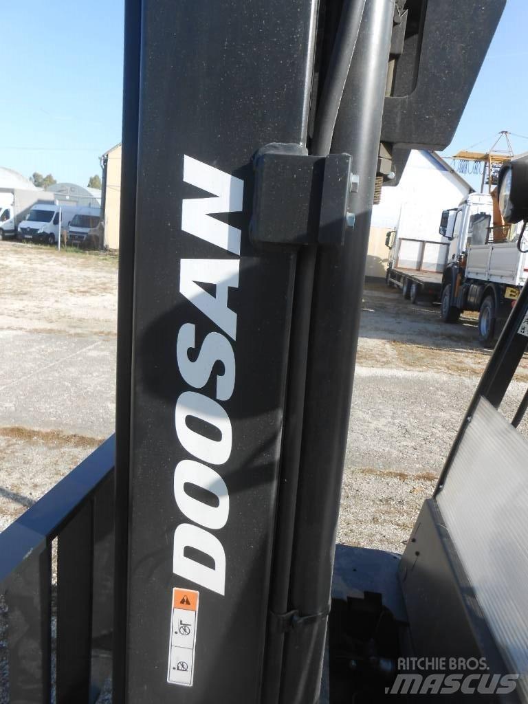 Doosan D50 SC-09 Dyzeliniai krautuvai