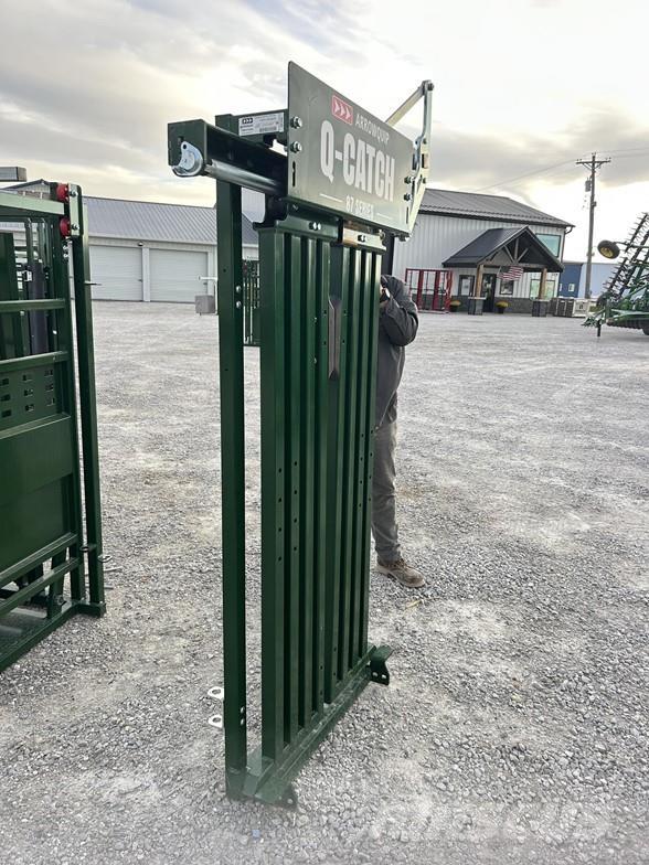  ARROWQUIP QCHG Kiti galvijų priežiūros įrengimai