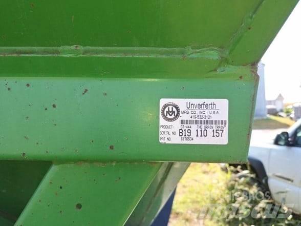 Brent 444 Grūdų vežimėliai